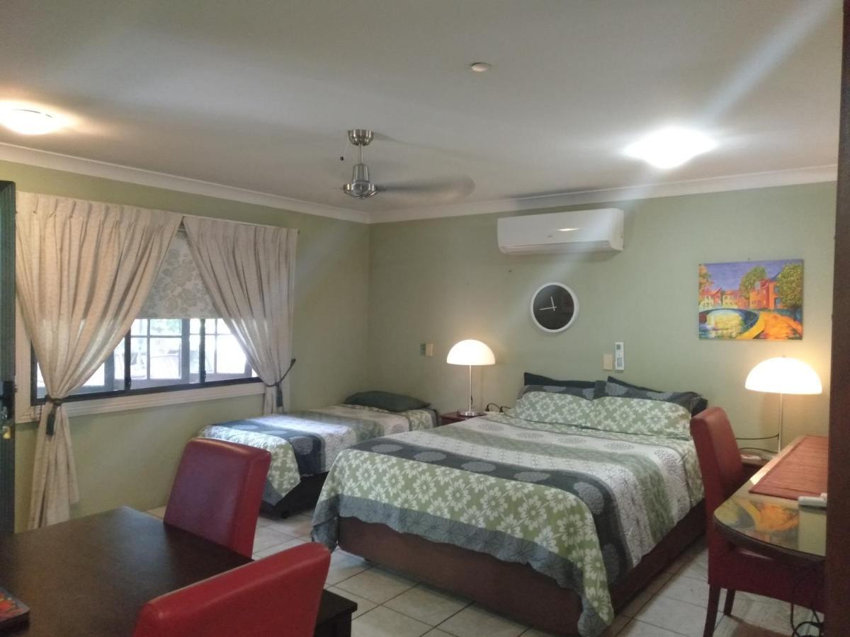 Homestay At Julie'S Cairns Dış mekan fotoğraf