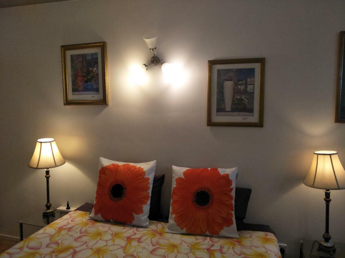 Homestay At Julie'S Cairns Dış mekan fotoğraf
